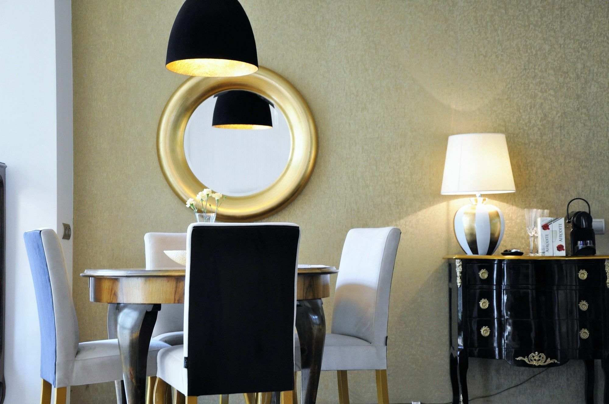 Mondrian Luxury Suites & Apartments Krakow Old Town Exterior foto