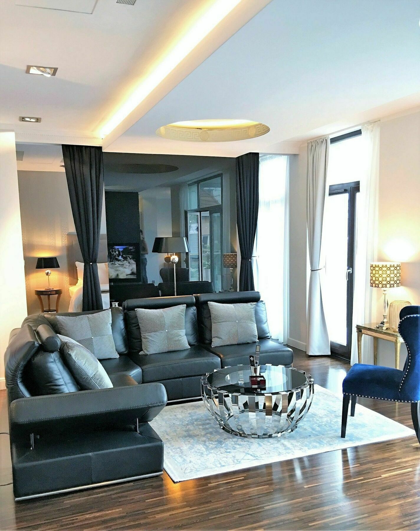Mondrian Luxury Suites & Apartments Krakow Old Town Exterior foto